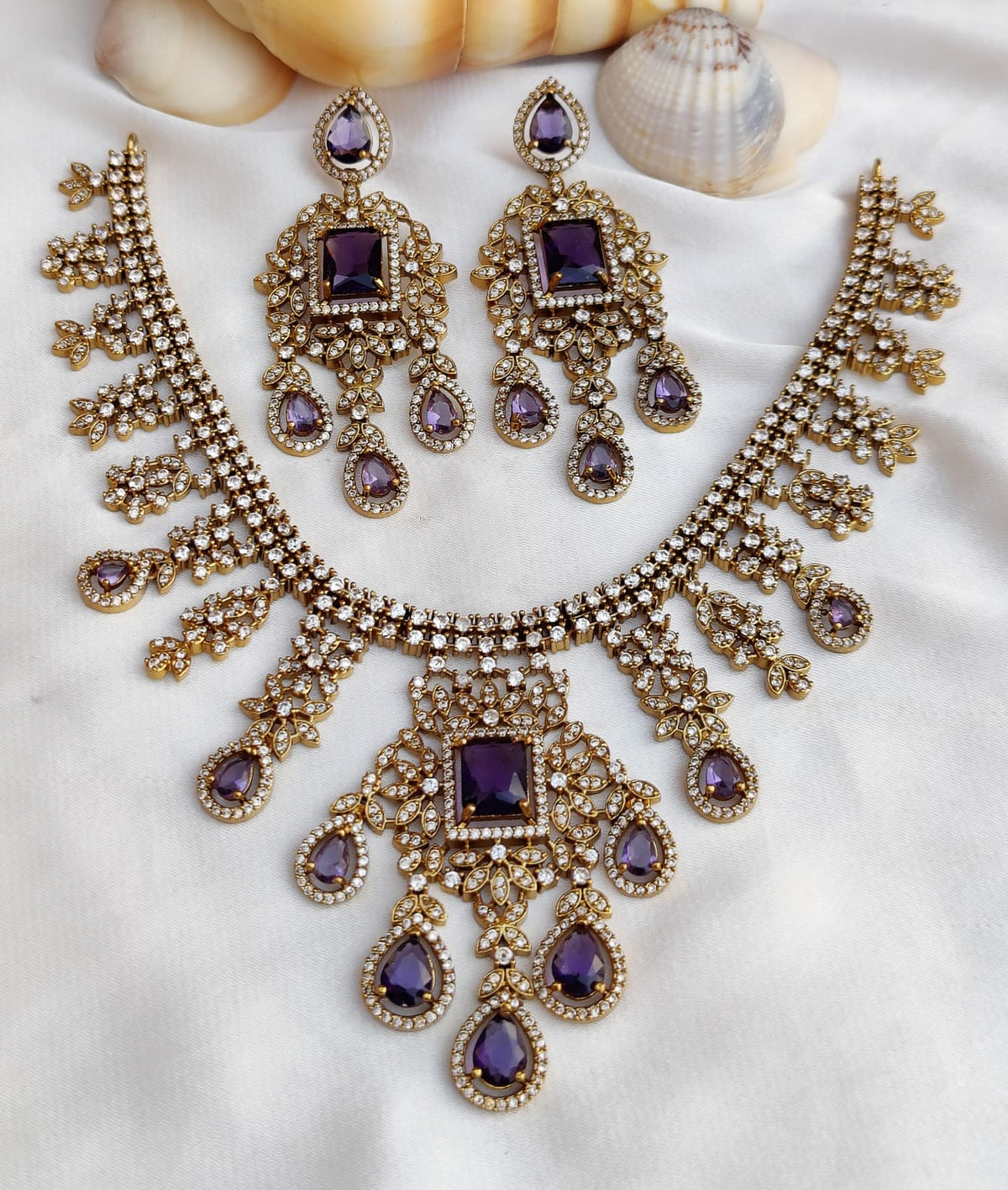 Royal Kundan Style Choker Set Polki & Emerald with Multicolor Drops