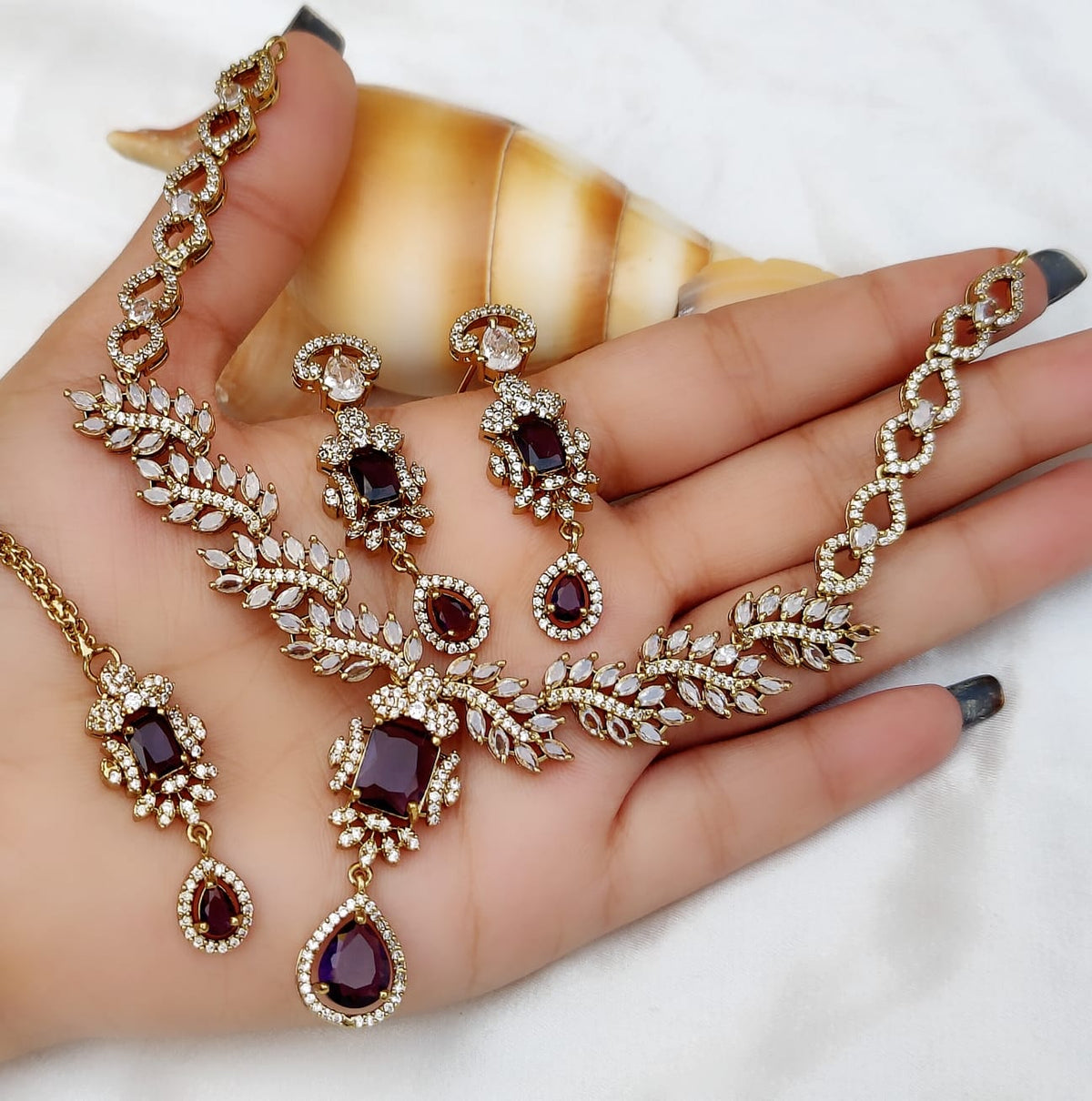 Elegant Black Stone Necklace Set with Earrings & Maang Tikka | Gold-Plated Bridal & Party Wear Jewelry