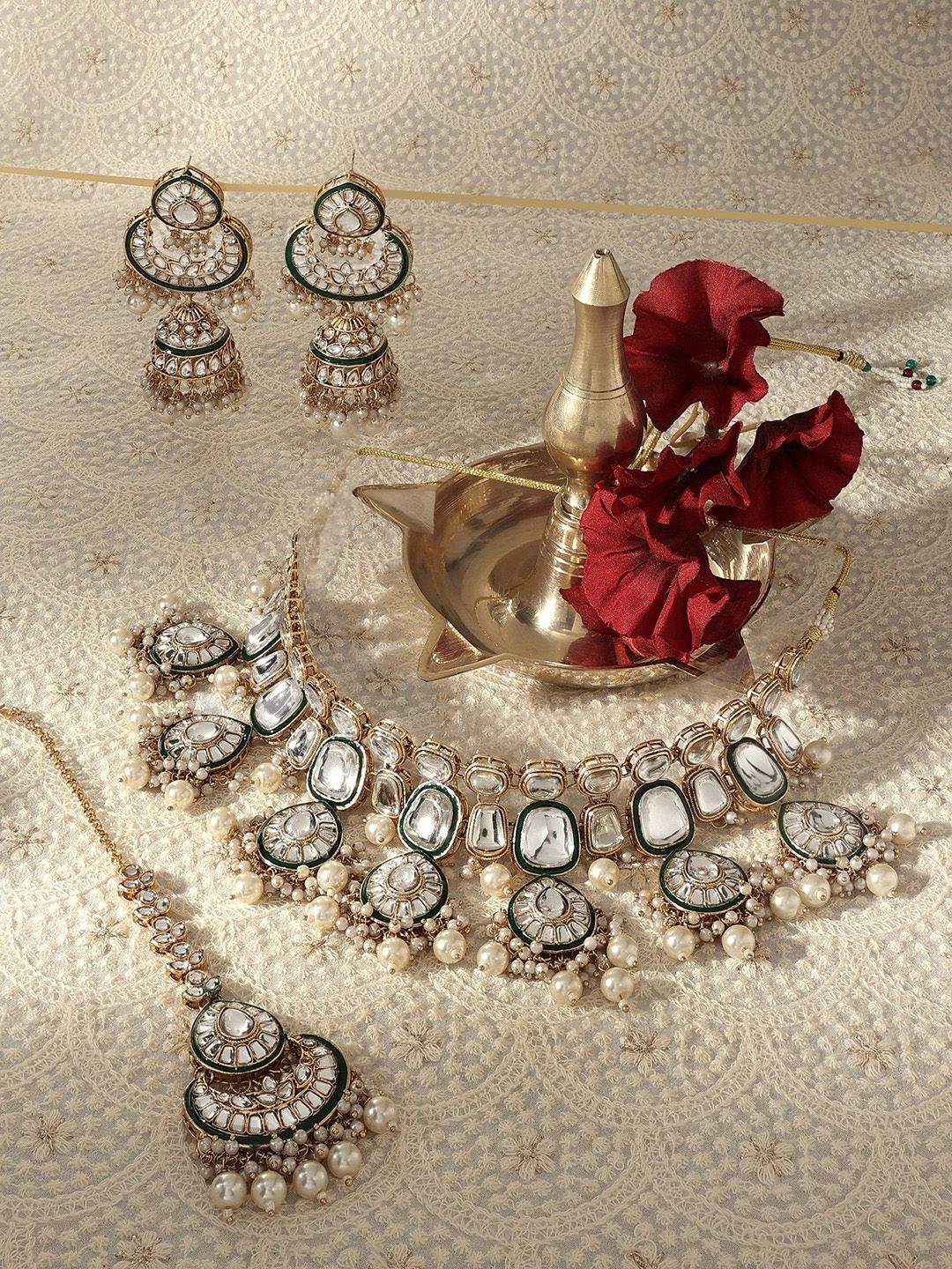 Gold-Plated Kundan Studded Jewellery Set