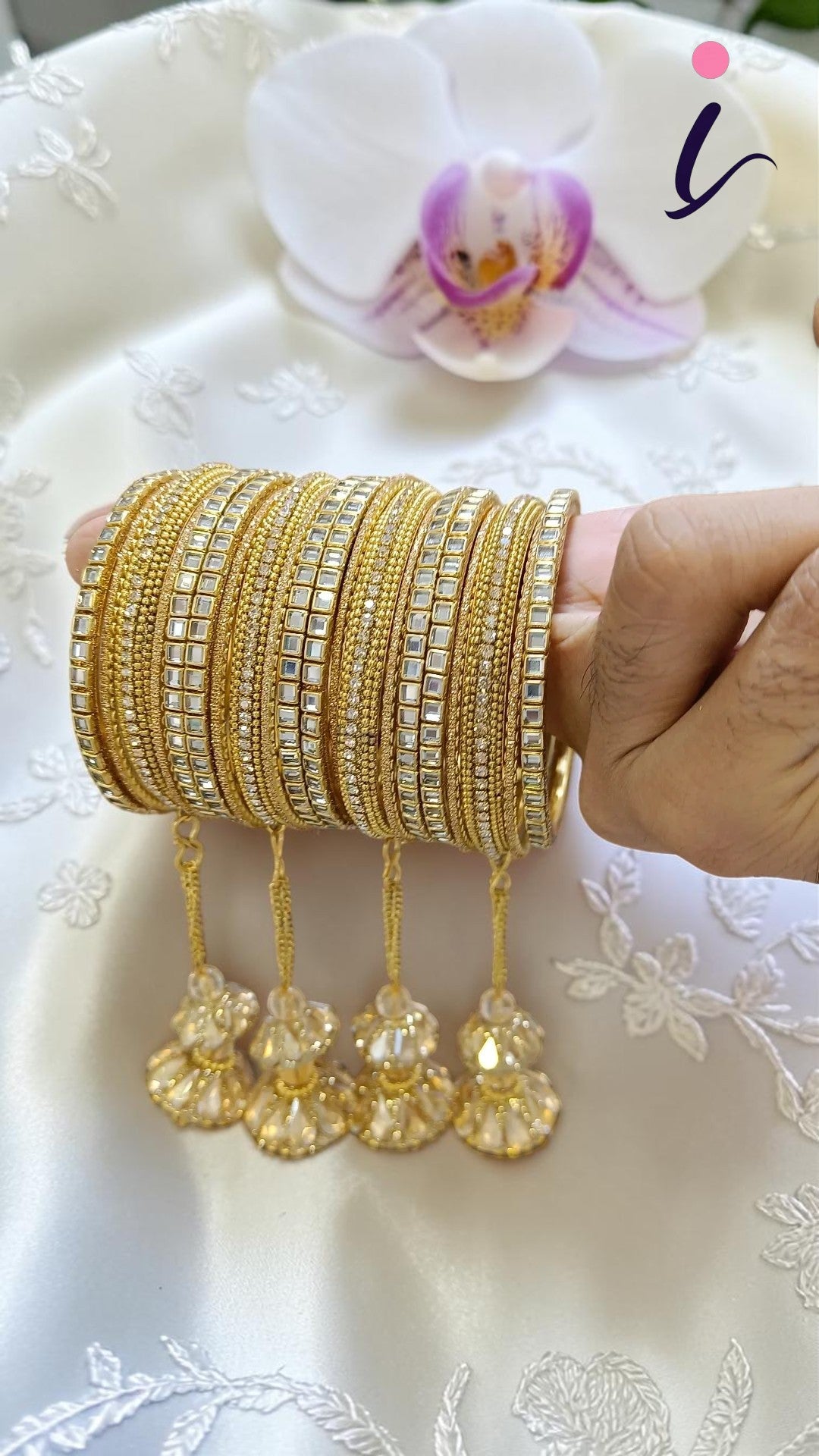 Pakistani Gold-Plated Bangles Pearl Jhumka Set Bridal Bangle