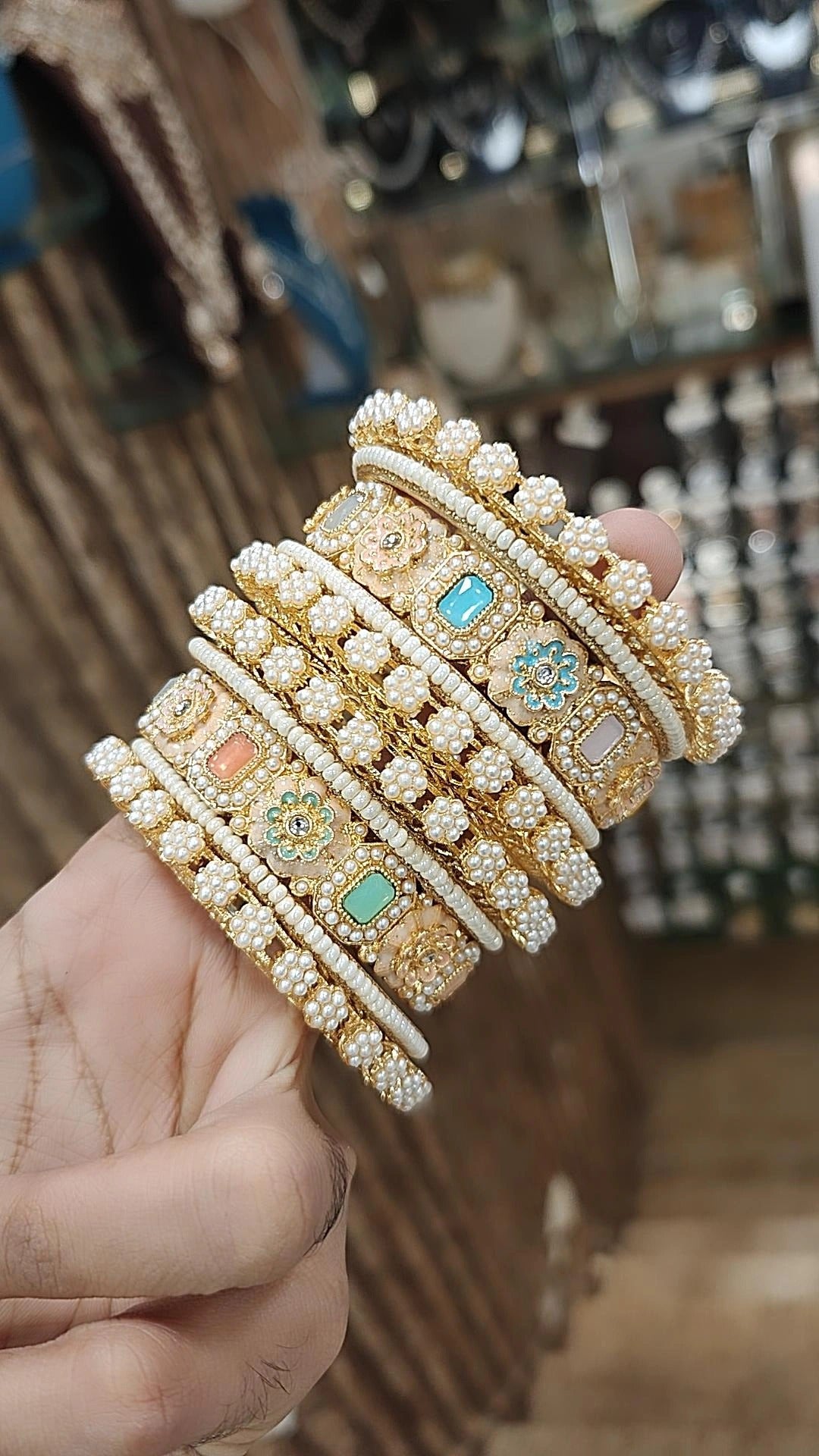 Rajsthani Traditional Flower DesignKundan AD Bridal Chura Set