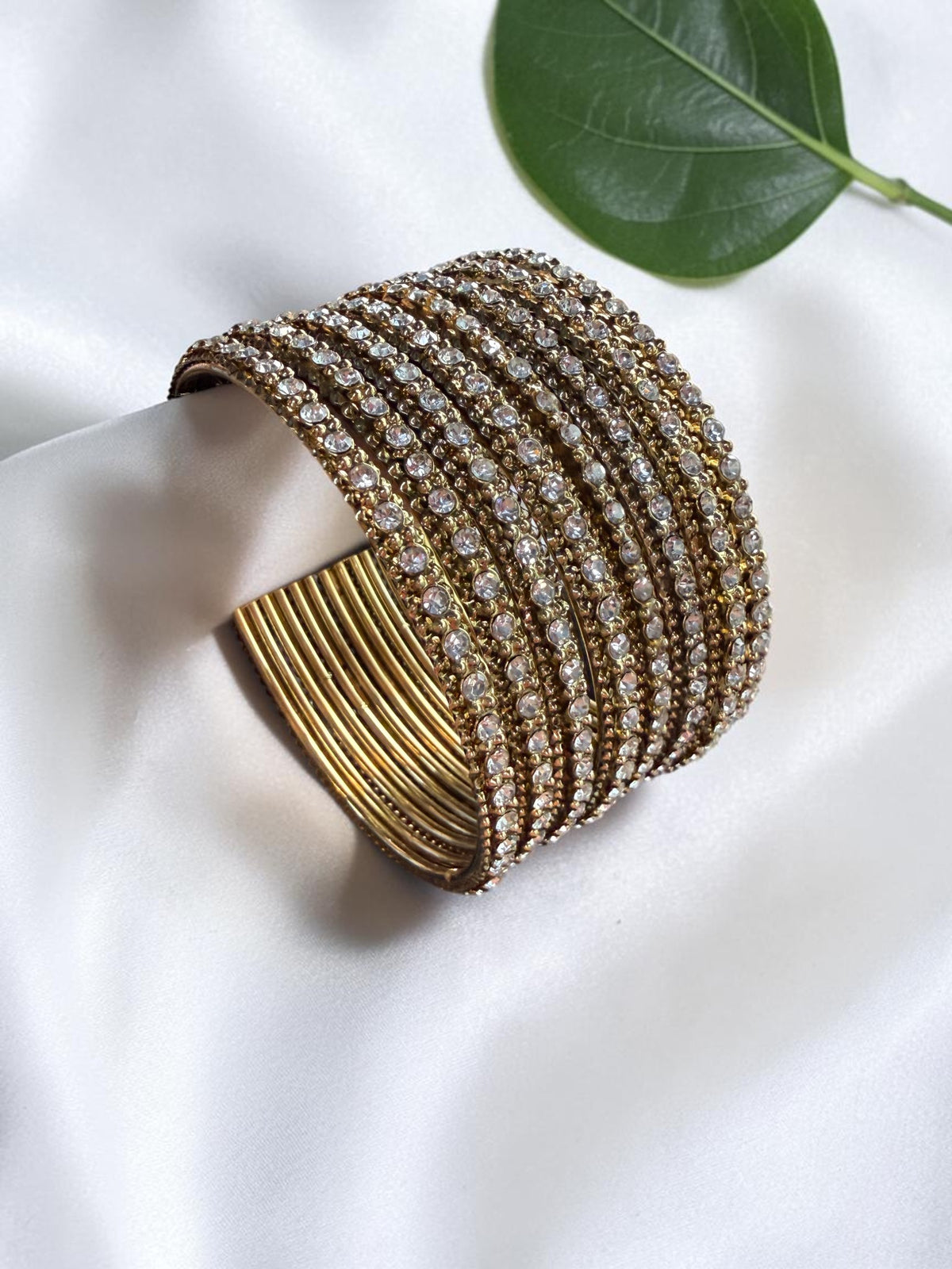 Premium Gold Plated Crystal Stone Bangles Set for Women | Traditional Indian Bridal & Party Wear Glass Bangles Combo