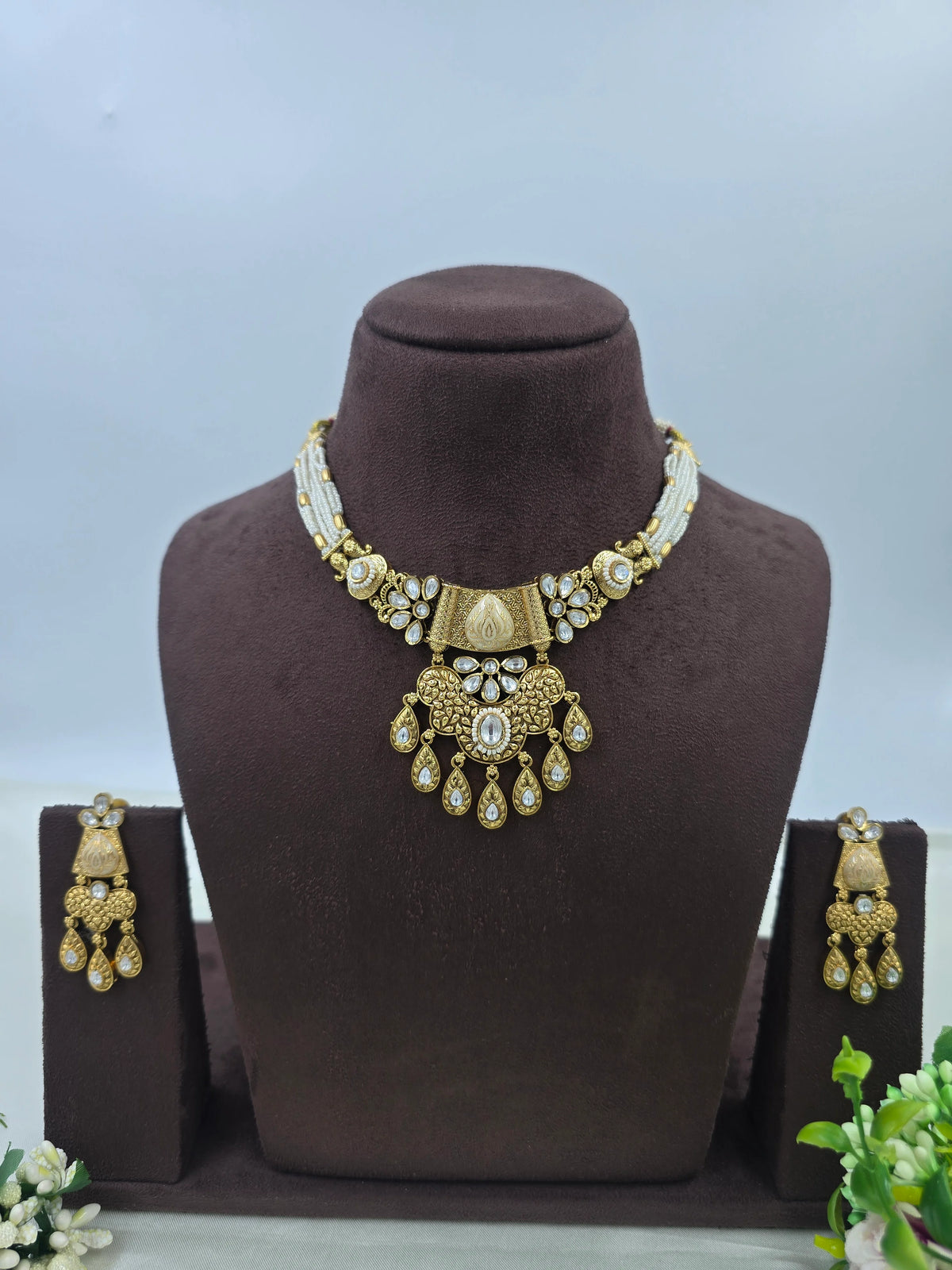 Reeja Antique Gold Necklace Set with Earrings – Bridal & Party Wear Jewelry
