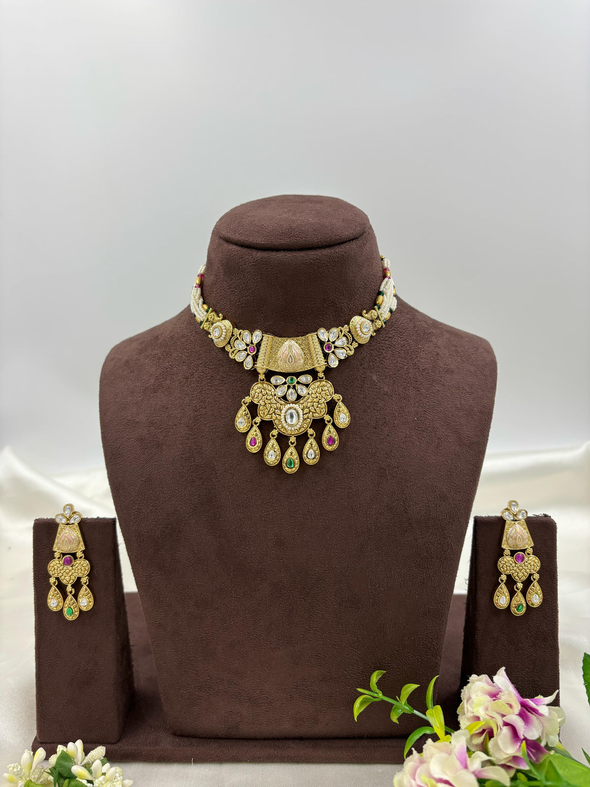 Reeja Antique Gold Necklace Set with Earrings – Bridal & Party Wear Jewelry