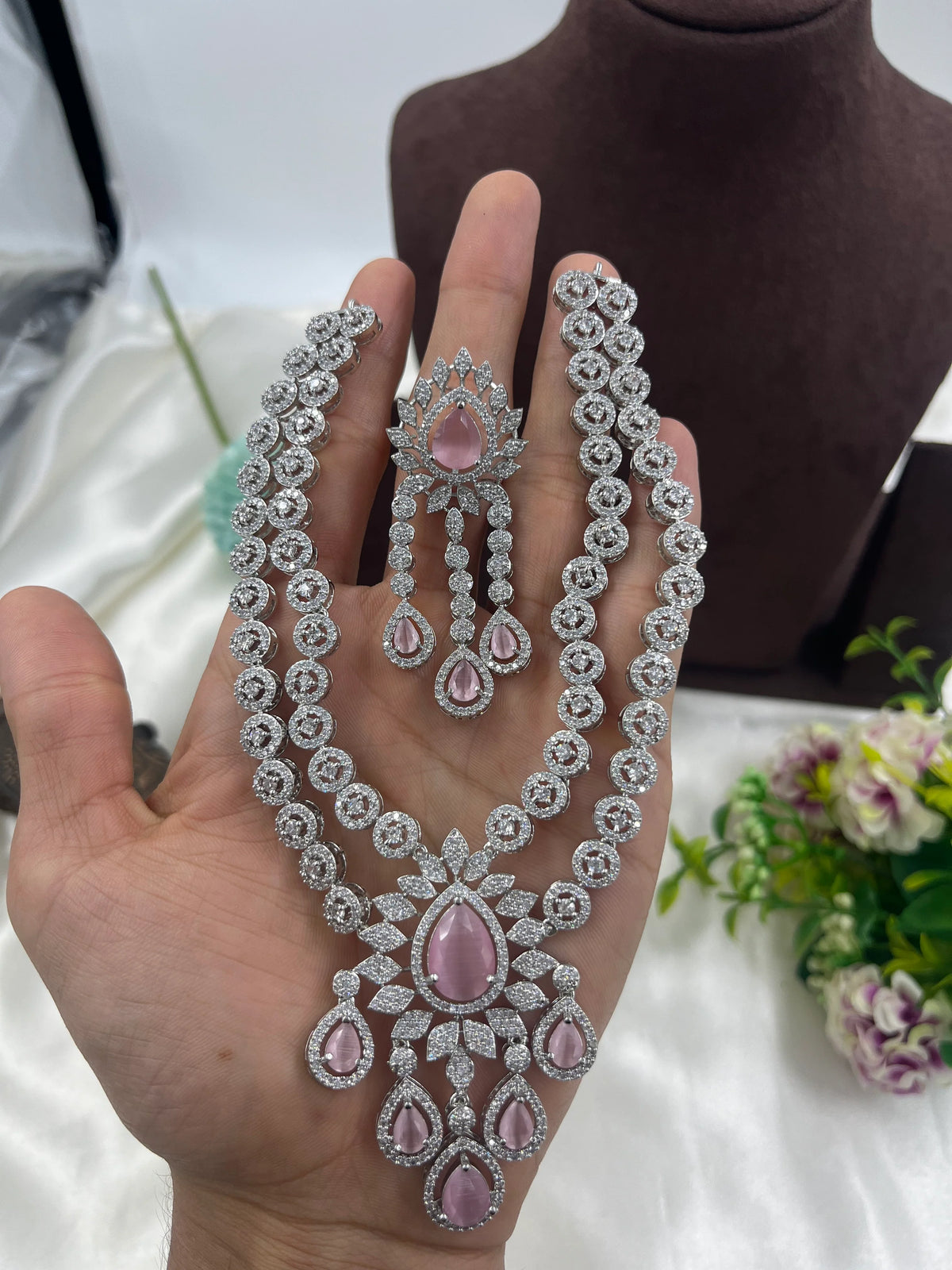 Floral Drop Necklace Set with Matching Earrings – Elegant Ethnic Jewelry