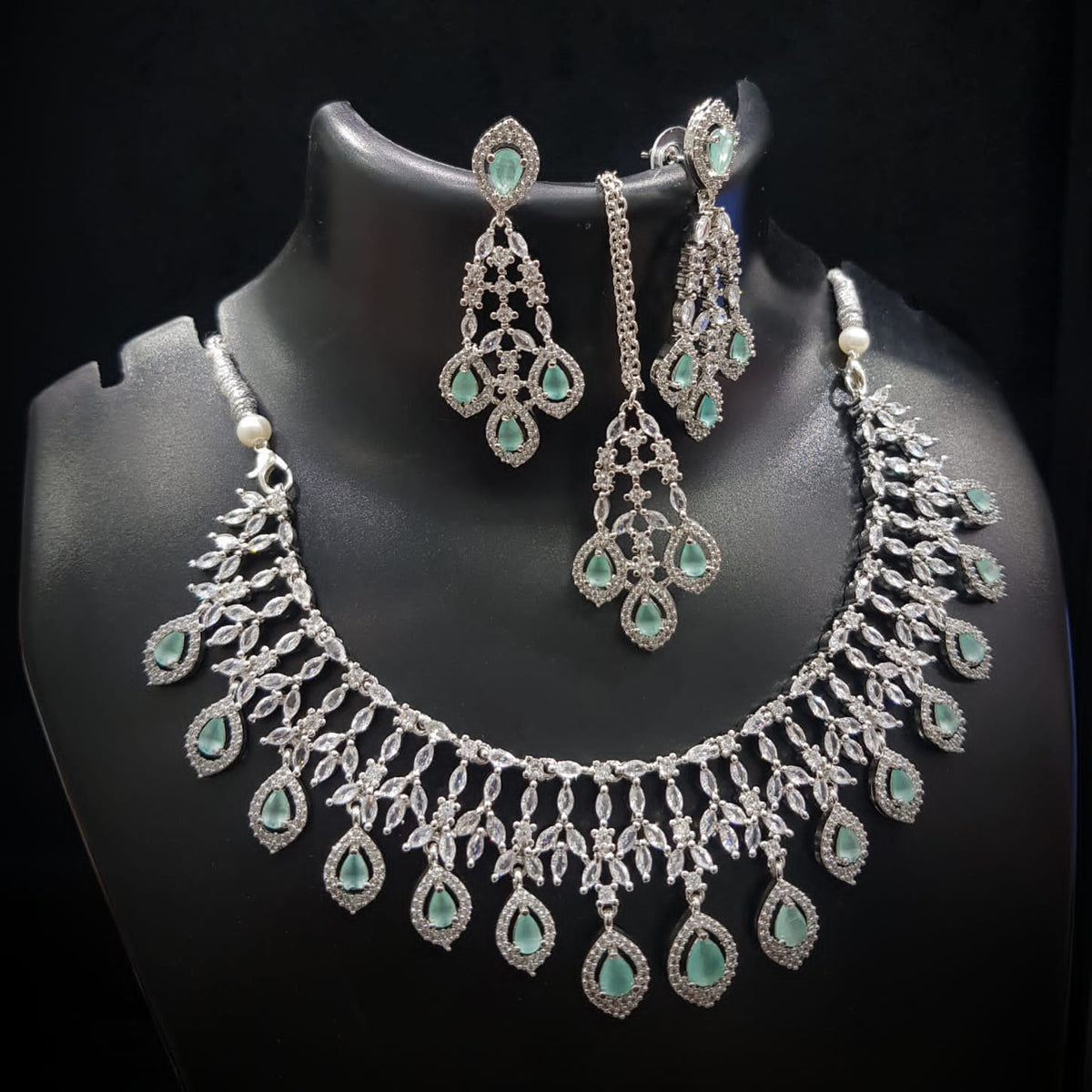 Gorgeous AD Choker Necklace with Maangtika Set CZ Stones for Engagement Bridal Pakistani Wedding Looks