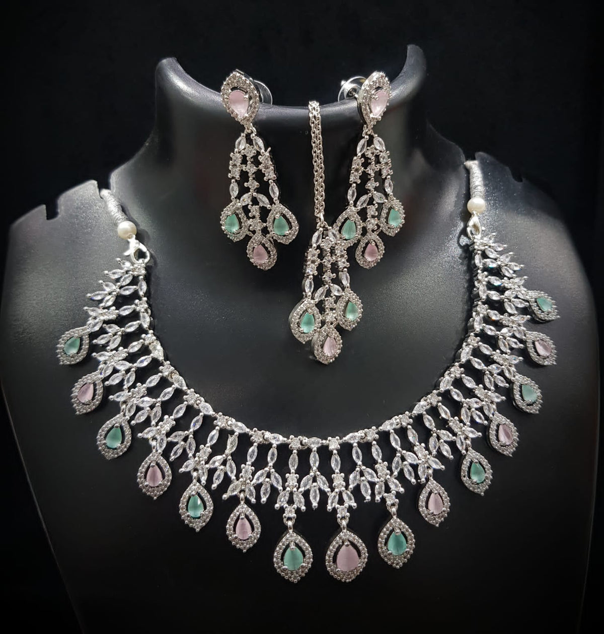 Gorgeous AD Choker Necklace with Maangtika Set CZ Stones for Engagement Bridal Pakistani Wedding Looks