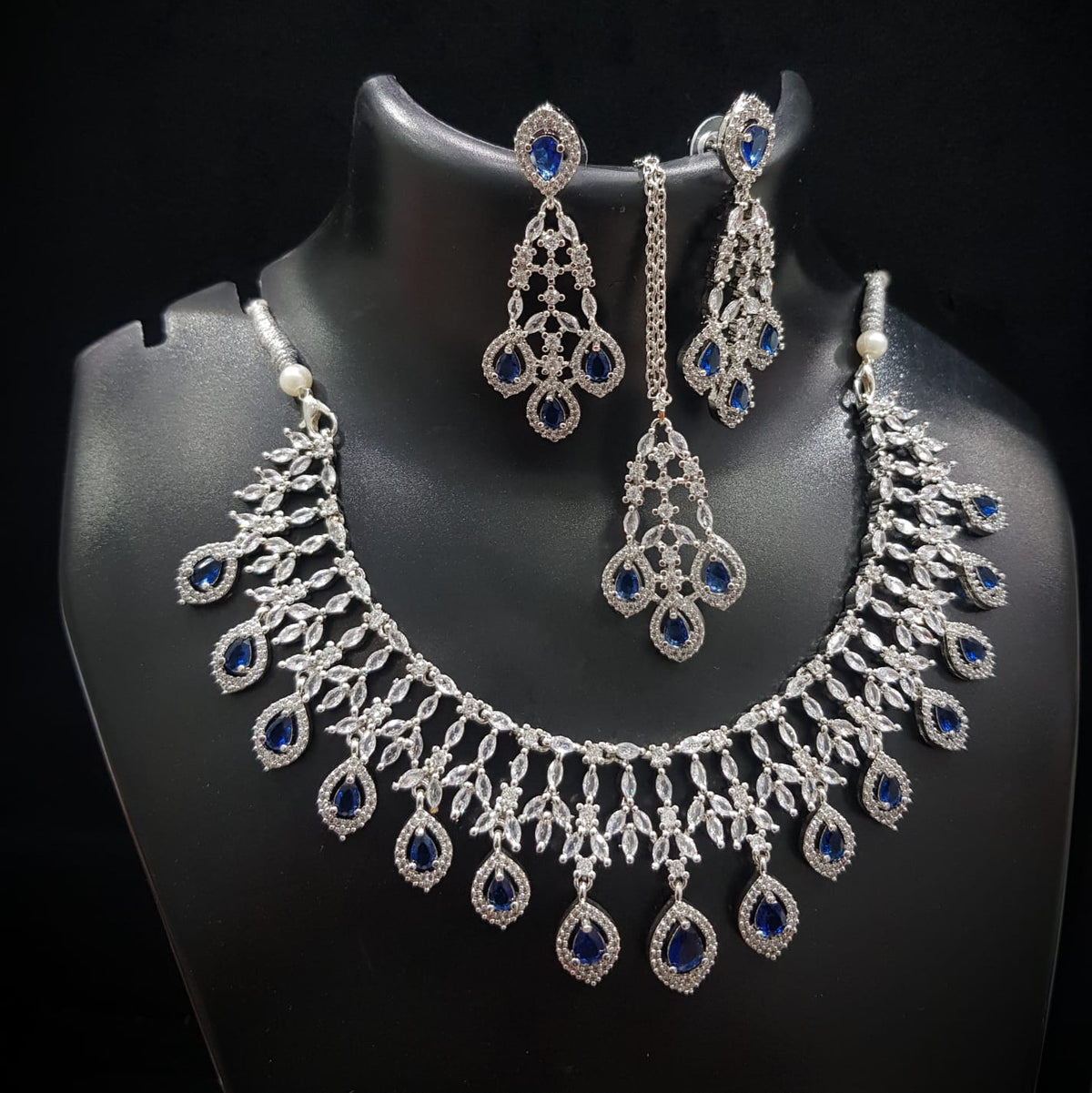 Gorgeous AD Choker Necklace with Maangtika Set CZ Stones for Engagement Bridal Pakistani Wedding Looks