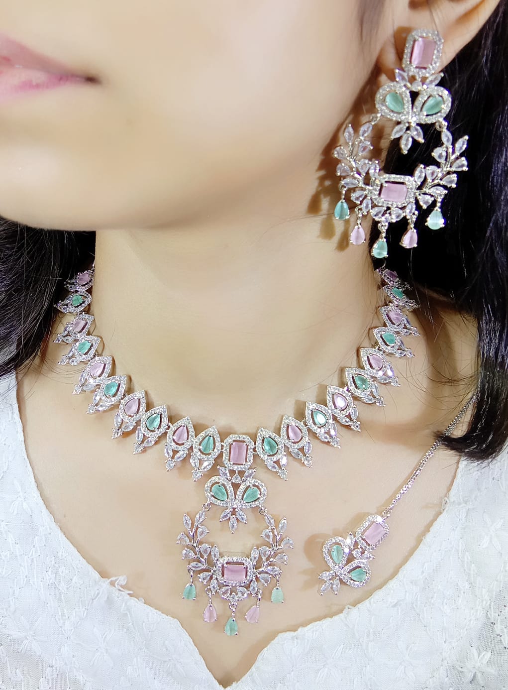 Pakistani Jewelry AD ChokerNecklace with Earrings and Maangtika Set American Diamond Perfect for Wedding and Bridal Occasions