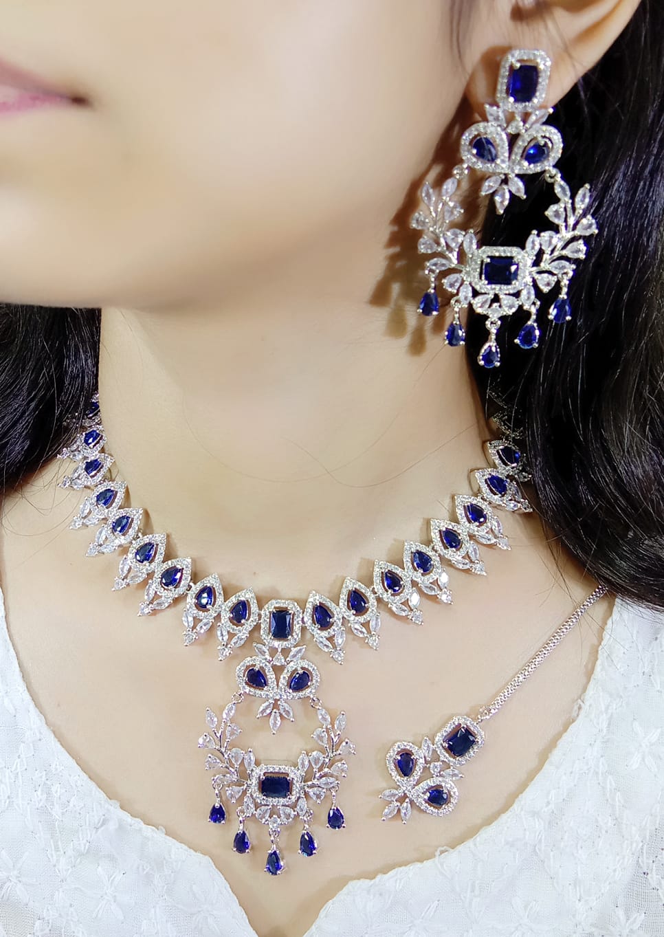 Pakistani Jewelry AD ChokerNecklace with Earrings and Maangtika Set American Diamond Perfect for Wedding and Bridal Occasions