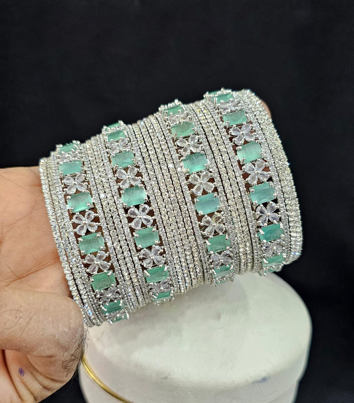 Stylish Bollywood bangle set blending Indian and Pakistani artistry perfect for enhancing any ethnic outfit