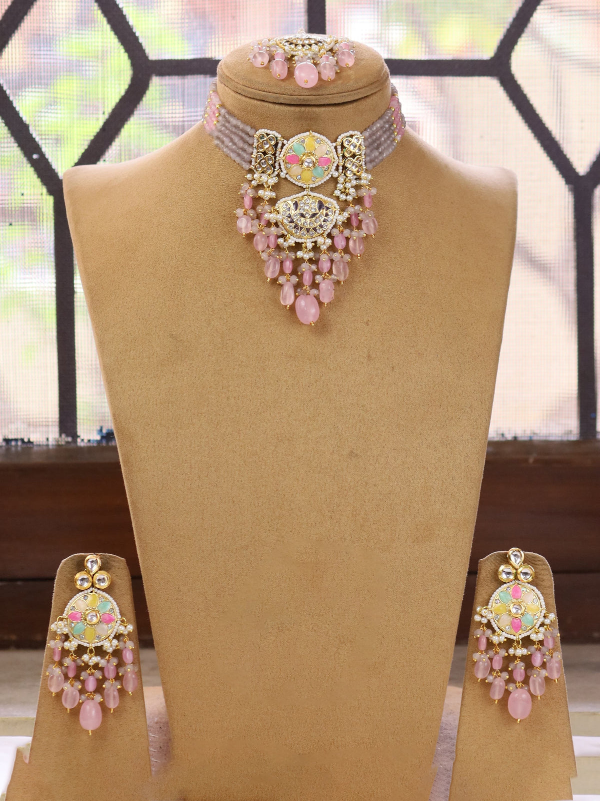 Maangtika Necklace Set with Pearl Drops And Gemstone Studded Earrings Perfect For Bridal Ethnic Jewelry Collections