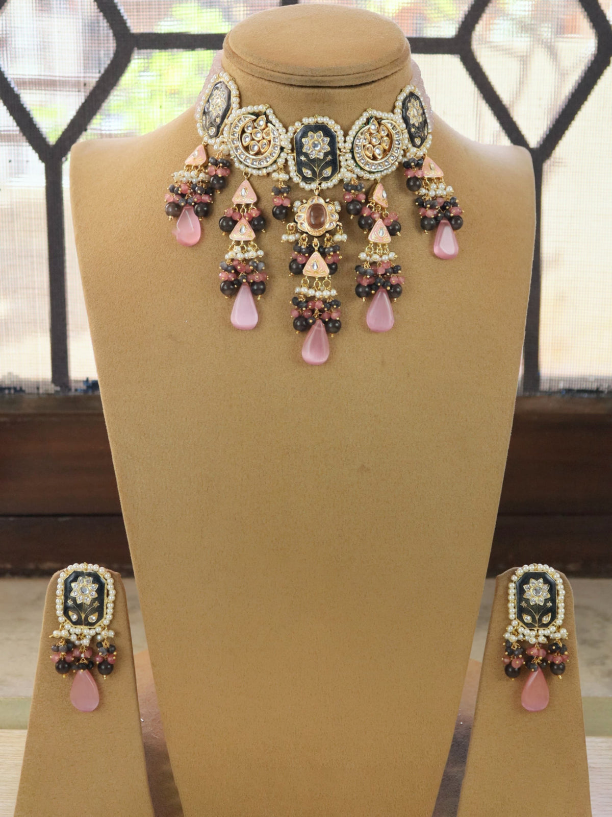 Handcrafted Indian bridal Necklace and earrings perfect for traditional wedding lookswith kundan