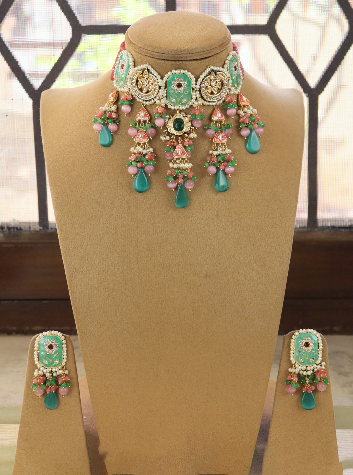 Handcrafted Indian bridal Necklace and earrings perfect for traditional wedding lookswith kundan