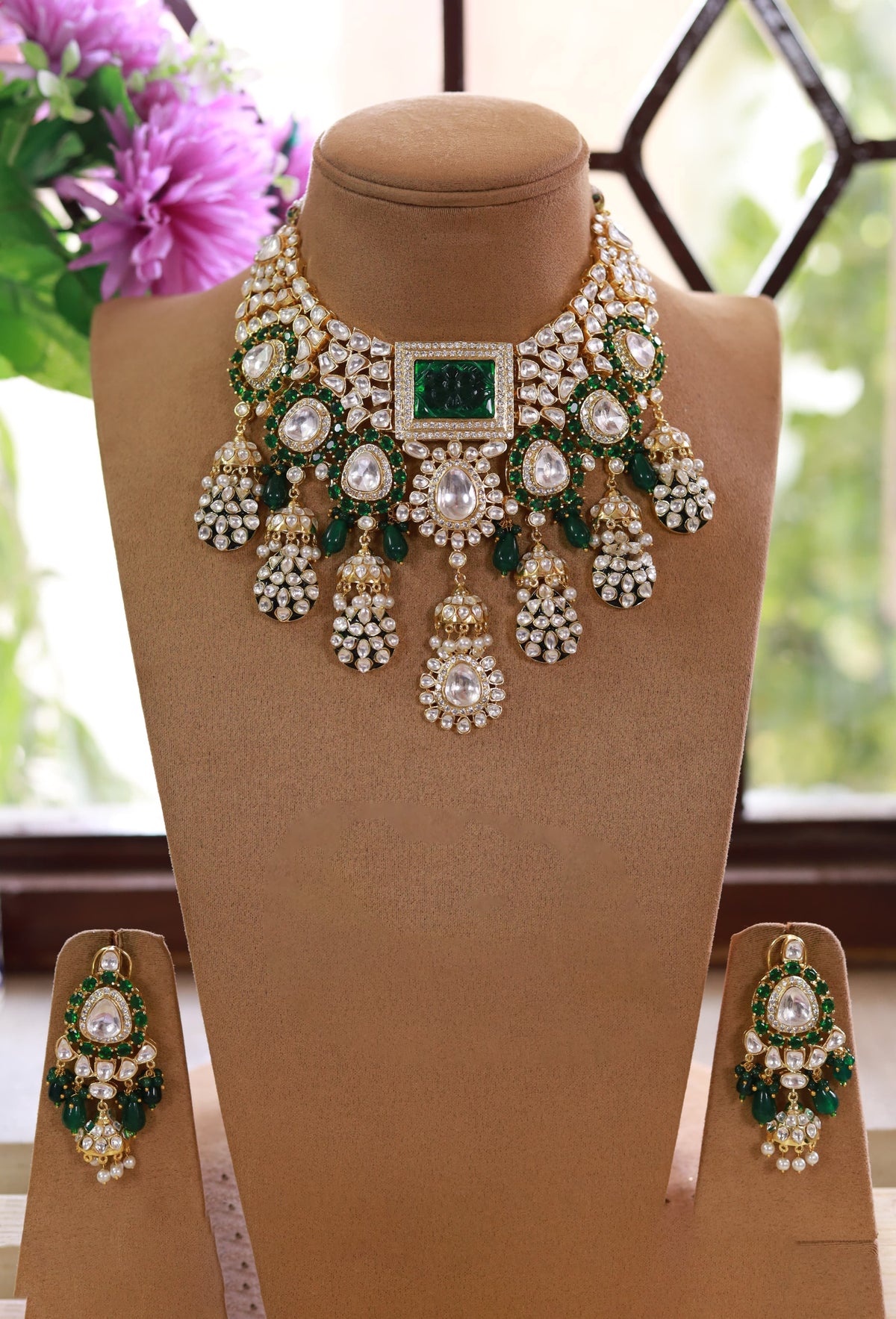 Elegant AD Necklace Earrings for Brides Stunning Designs to Complement Your Wedding Dress