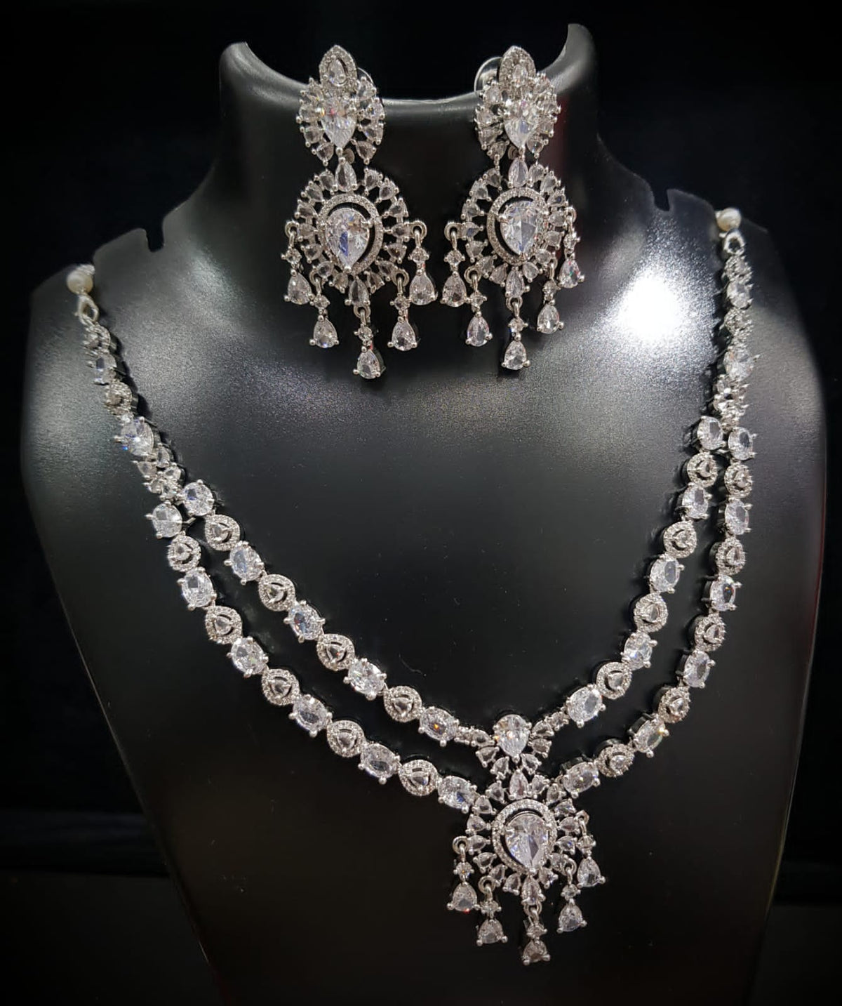 Layered AD Necklace With Matching Earrings Elegant And Formal Style Suitable For Special Occasions