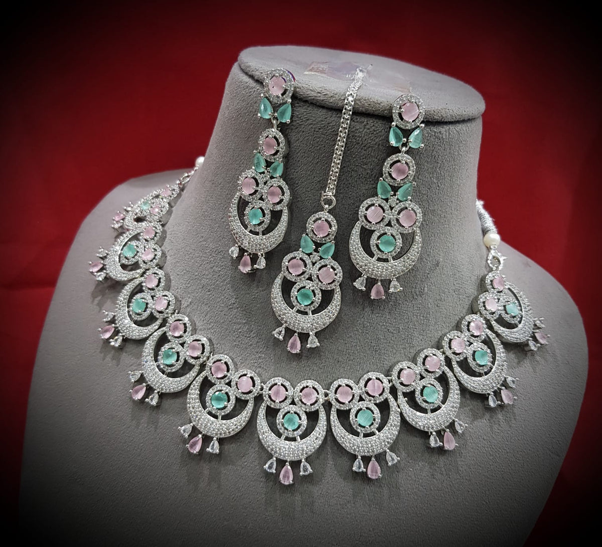 Intricate Circular Luxurious AD Choker Style Necklace Set, Circular CZ Necklace Set, AD Earrings Set, CZ Necklace, Bridal Jewellery, Indian Jewellery, Weddign CZ necklace Earrinng Set