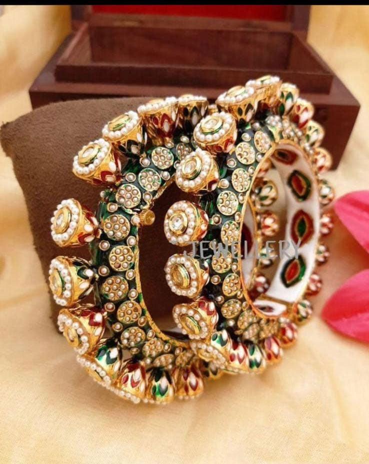 Rajwadi Judau Kundan Kada Set, Rajwadi kada, Pachali bangles , Meenakari Kada, Indian Wedding jewelry, Kundan bridal bangles Set, Set of 2 - Libasaa