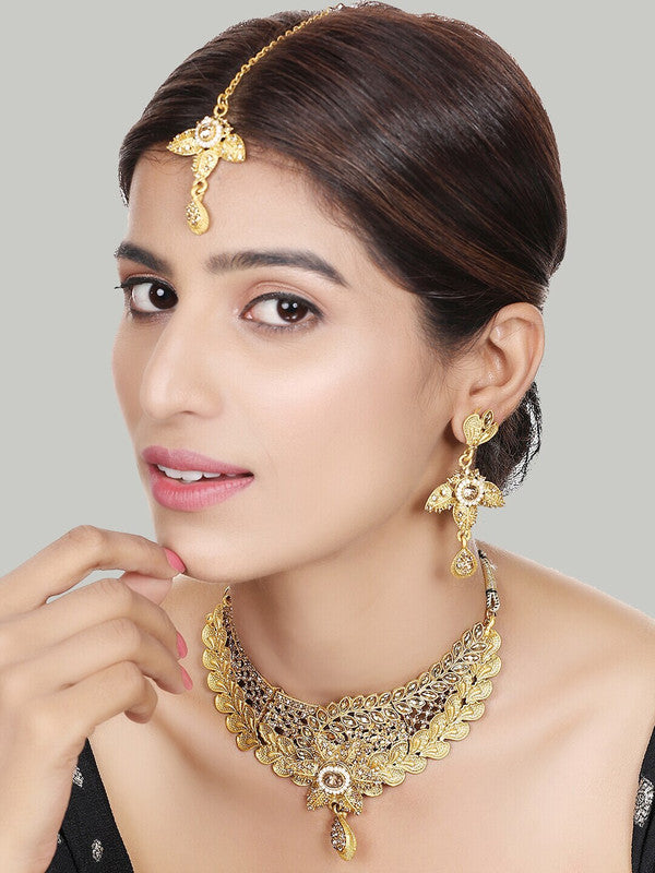 Elegant Hasli Style Gold Plated Necklace With Earring And Maangtika - Libasaa